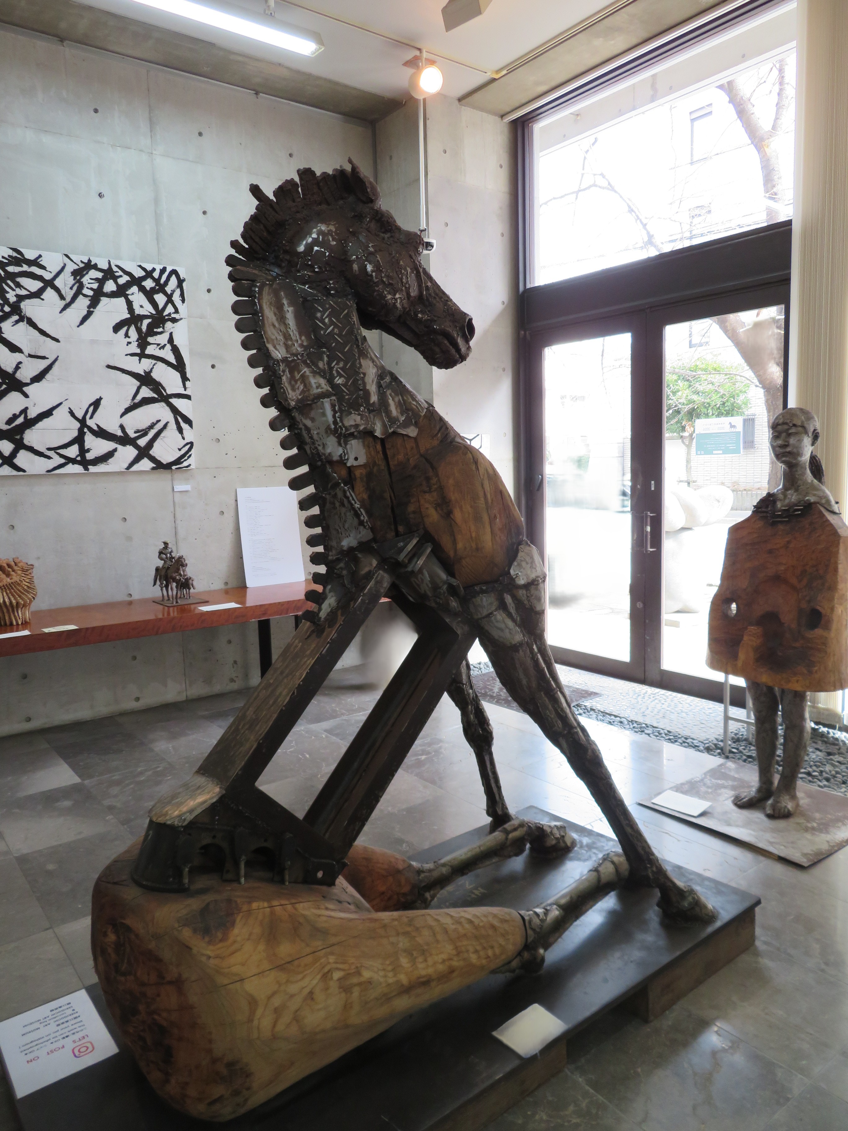 関口美術館 | 関口美術館は柳原義達の彫刻展示を中心に、現在活動して